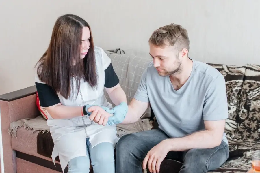 Нарколог на дом в Дальнегорске: быстро, недорого